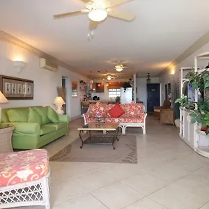 beachfront-apartment-in-st-lawrence-gap-close-to-your.comcaribbean.com/